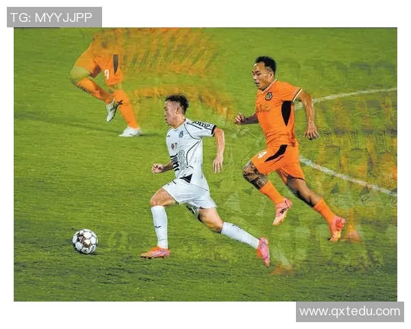 足球明星的工作究竟有多辛苦他们的日常训练与比赛生活揭秘