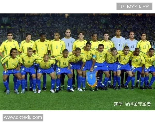 周姐与足球明星的故事揭秘:那些年她与球场的传奇瞬间 周姐与足球明星的故事揭秘:那些年她与球场的传奇瞬间